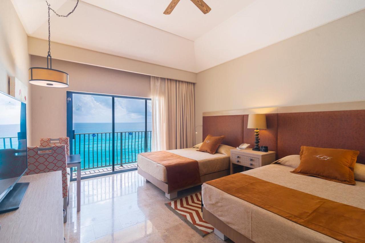 The Royal Sands Resort & Spa Cancún Exterior foto